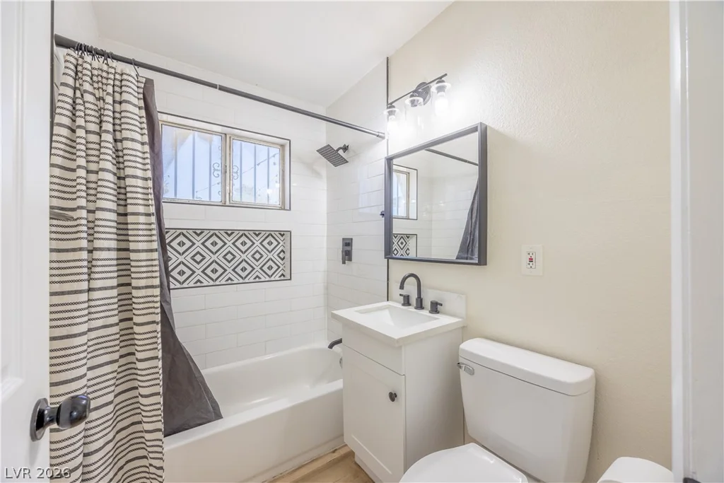 1310 Eastwood, Las Vegas, NV 89104