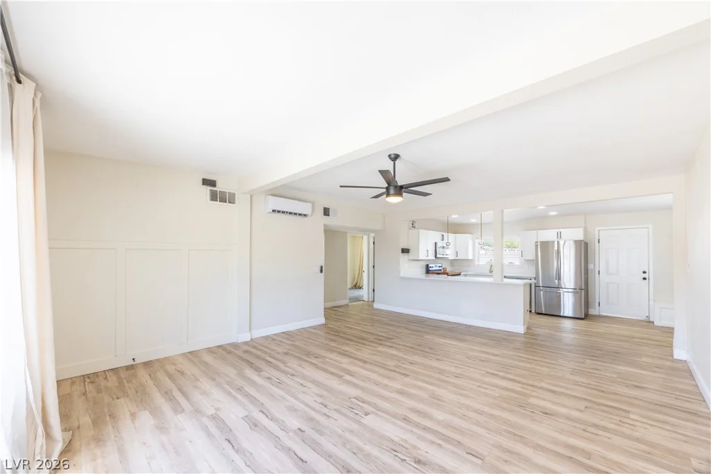 1310 Eastwood, Las Vegas, NV 89104