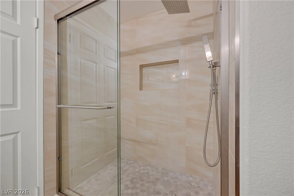 7885 Flamingo, Las Vegas, NV 89147