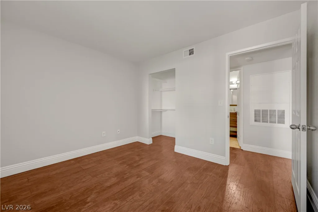 7885 Flamingo, Las Vegas, NV 89147