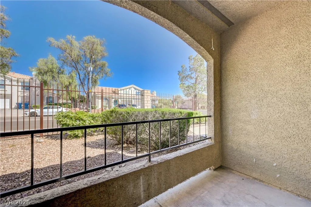 7885 Flamingo, Las Vegas, NV 89147