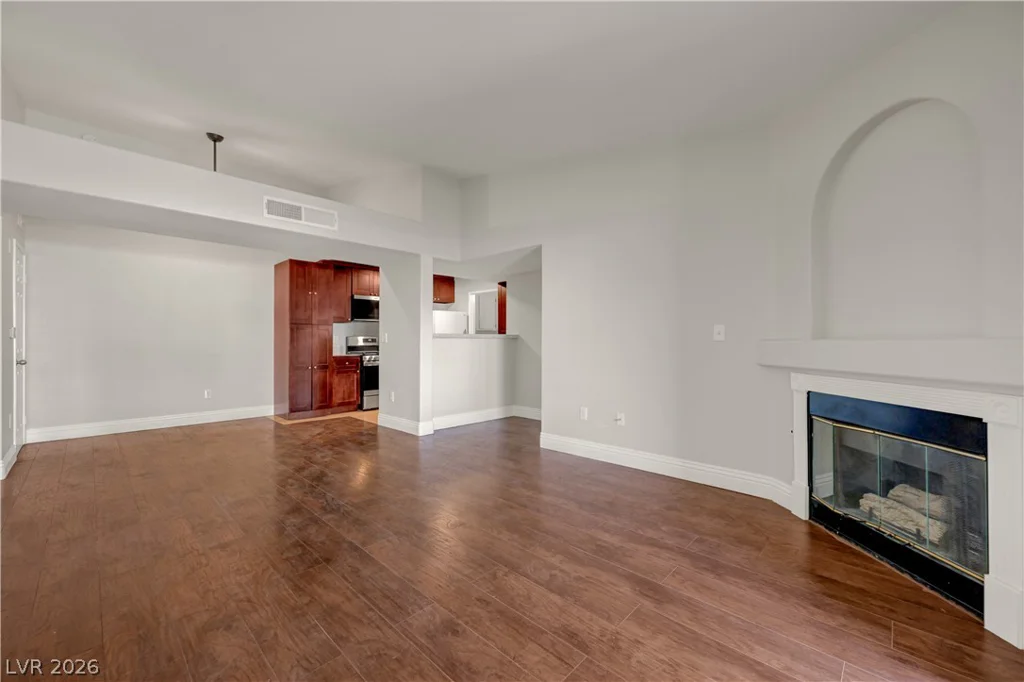 7885 Flamingo, Las Vegas, NV 89147