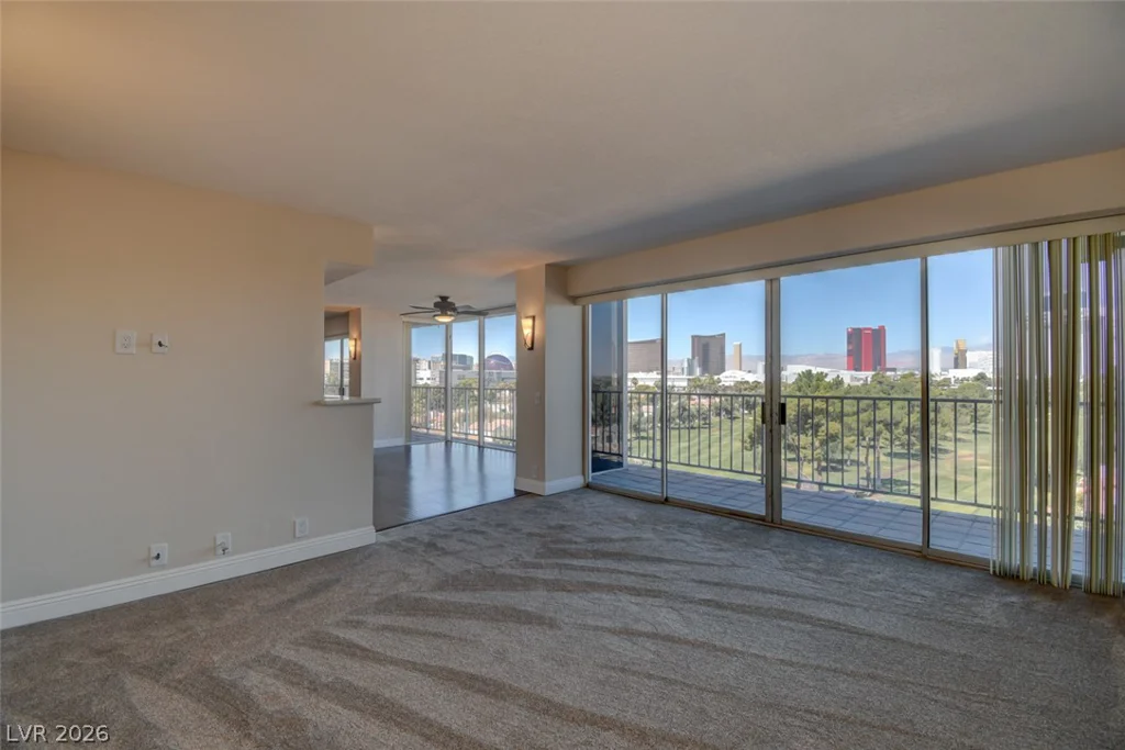 3111 Bel Air, Las Vegas, NV 89109