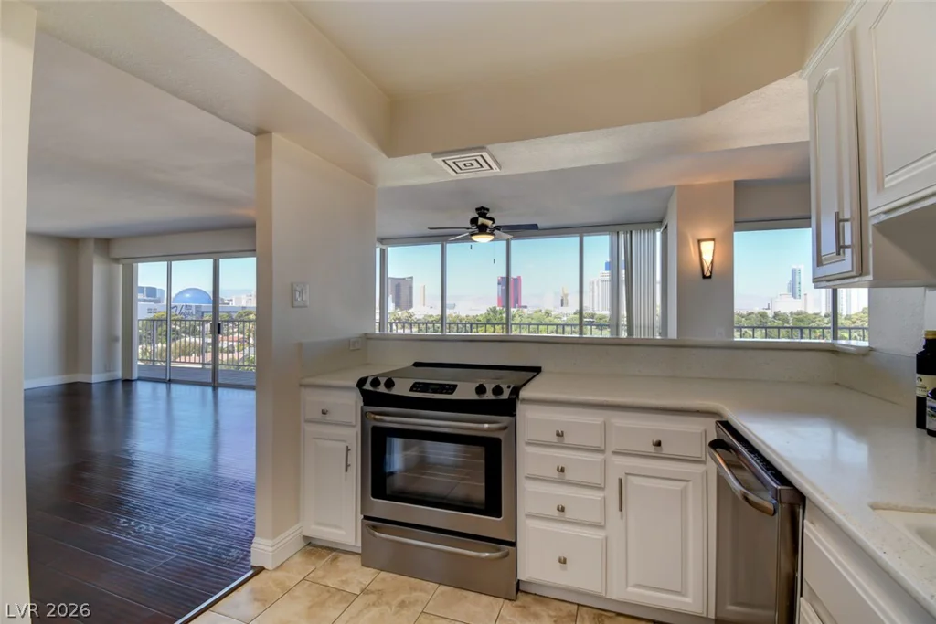 3111 Bel Air, Las Vegas, NV 89109