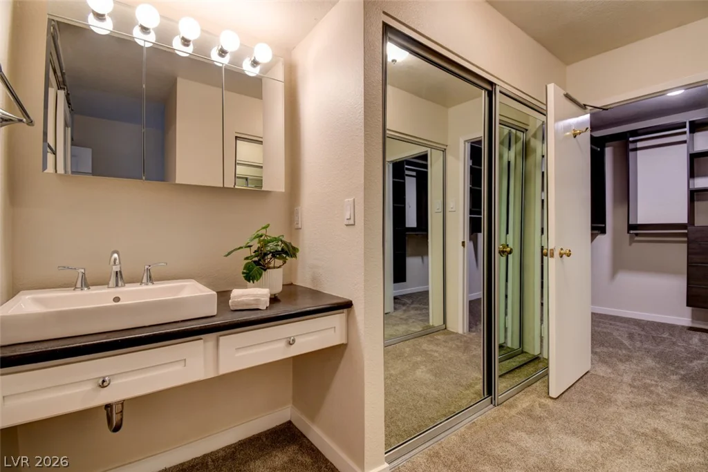 3111 Bel Air, Las Vegas, NV 89109