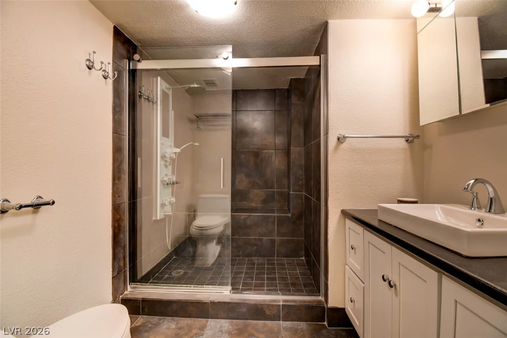 3111 Bel Air, Las Vegas, NV 89109