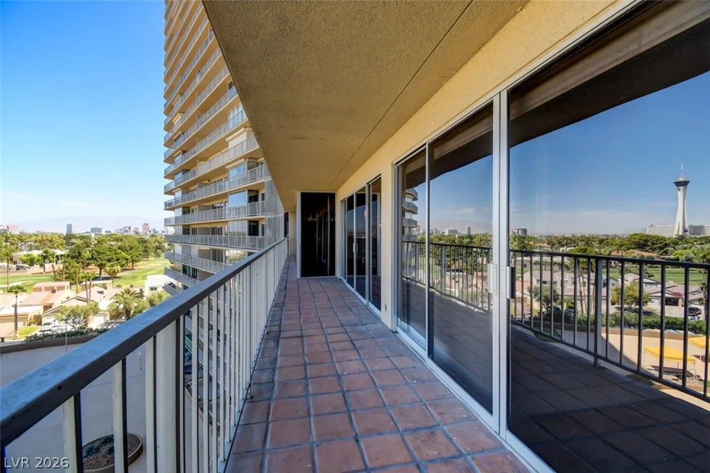 3111 Bel Air, Las Vegas, NV 89109