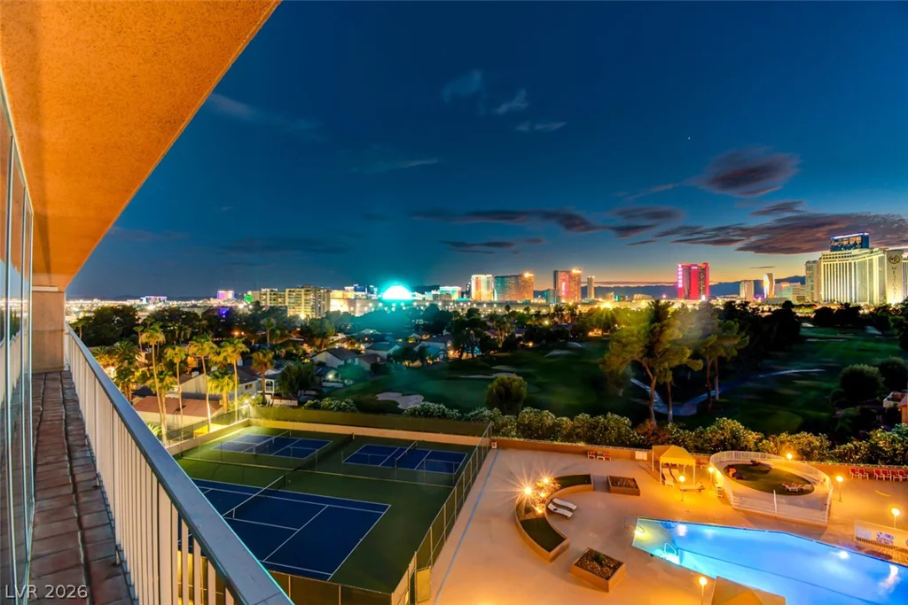 3111 Bel Air, Las Vegas, NV 89109