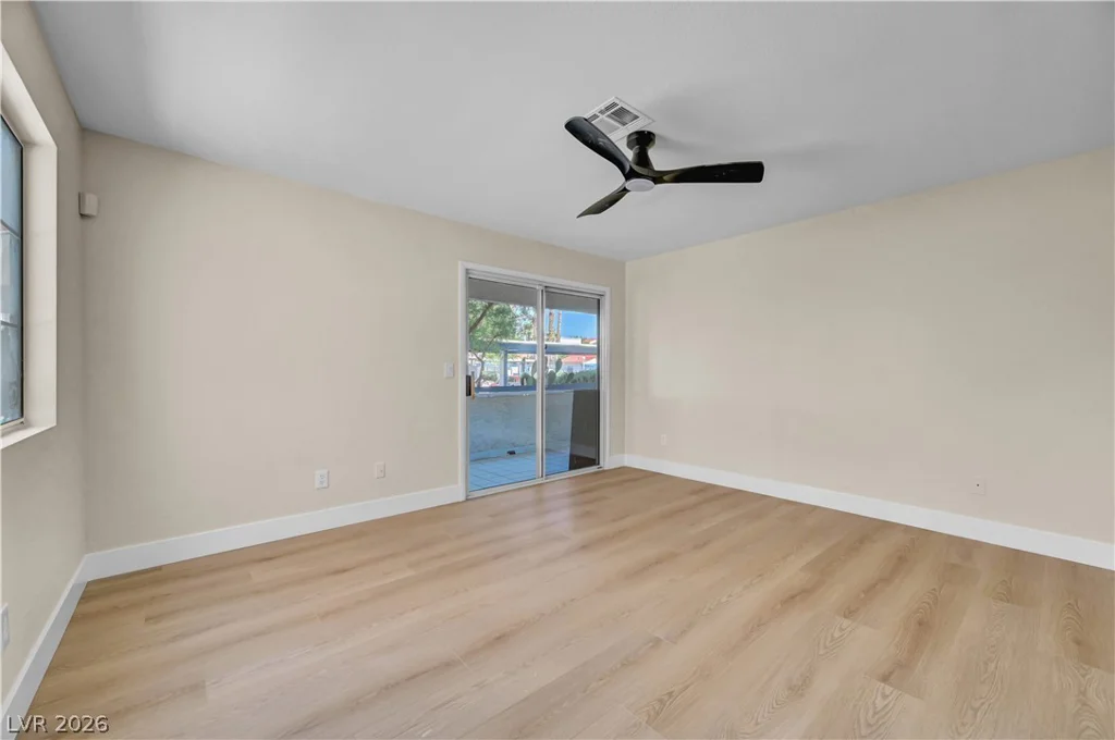 2725 Nellis, Las Vegas, NV 89121