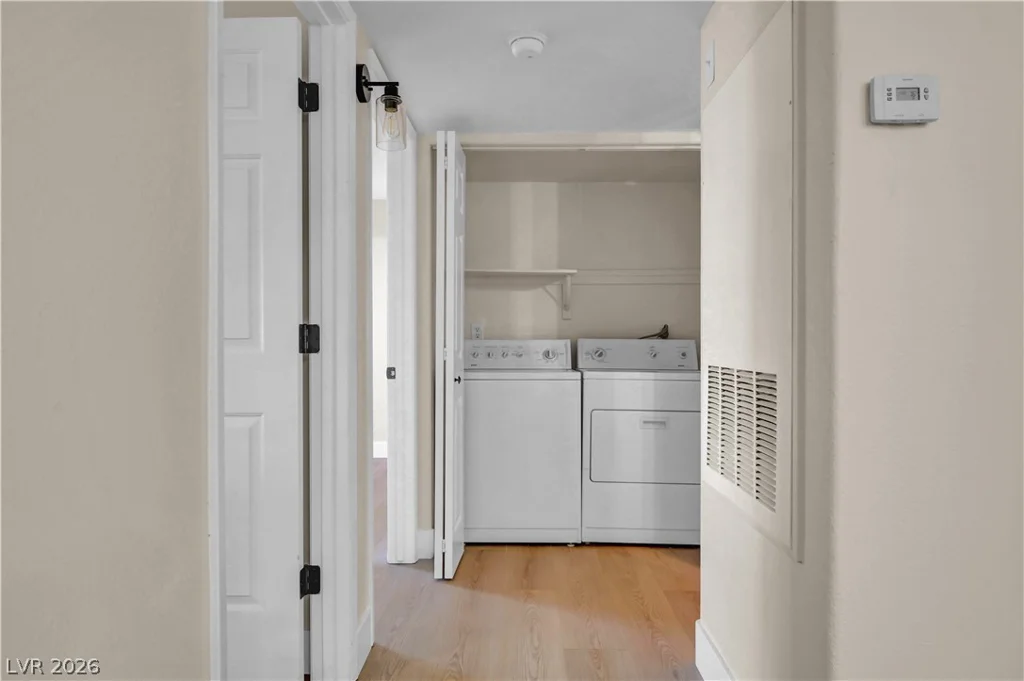2725 Nellis, Las Vegas, NV 89121