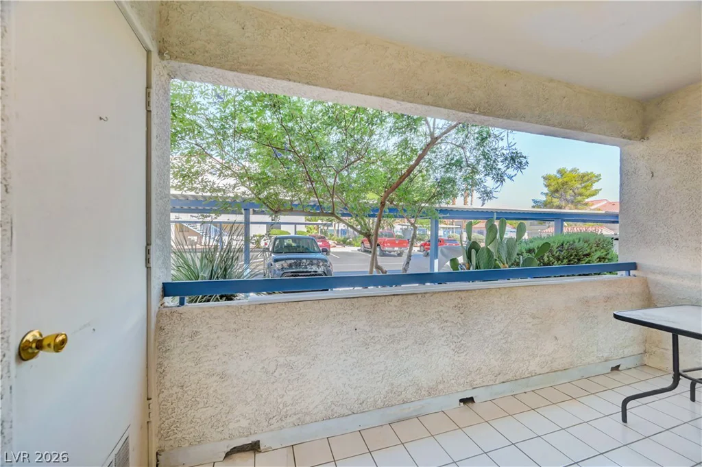 2725 Nellis, Las Vegas, NV 89121