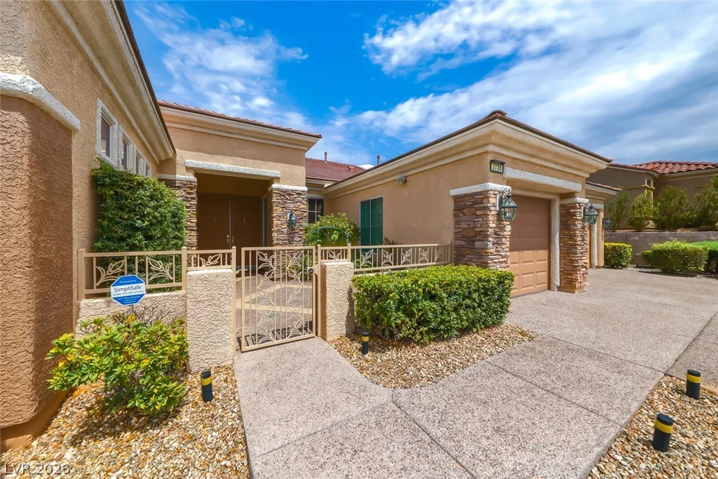 2738 Cherrydale Falls, Henderson, NV 89052