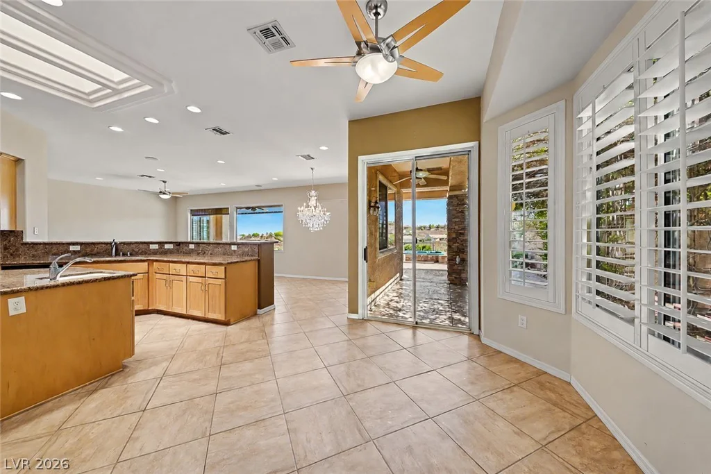 2738 Cherrydale Falls, Henderson, NV 89052