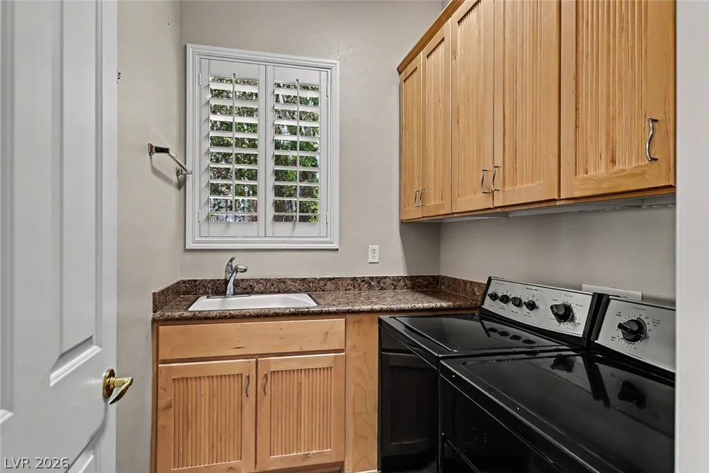 2738 Cherrydale Falls, Henderson, NV 89052