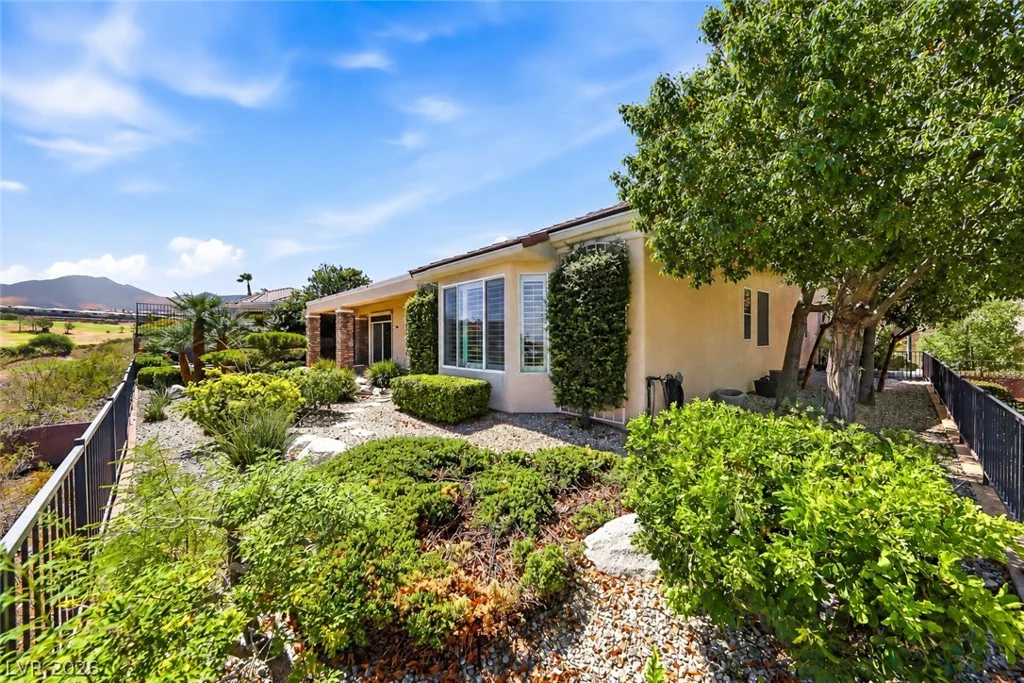 2738 Cherrydale Falls, Henderson, NV 89052