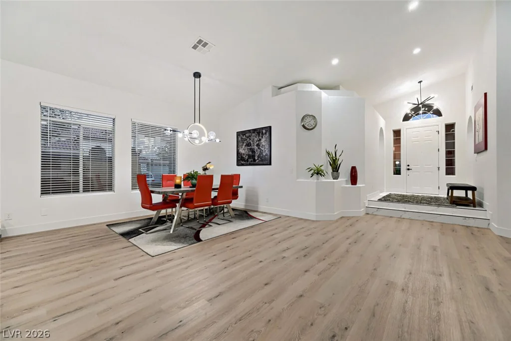 8870 Las Montanas, Las Vegas, NV 89147