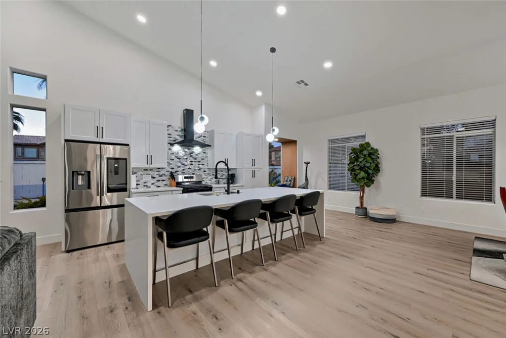8870 Las Montanas, Las Vegas, NV 89147