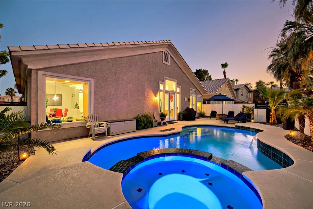 8870 Las Montanas, Las Vegas, NV 89147