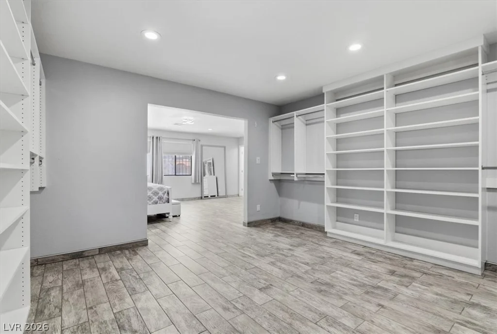 4987 Idaho, Las Vegas, NV 89104