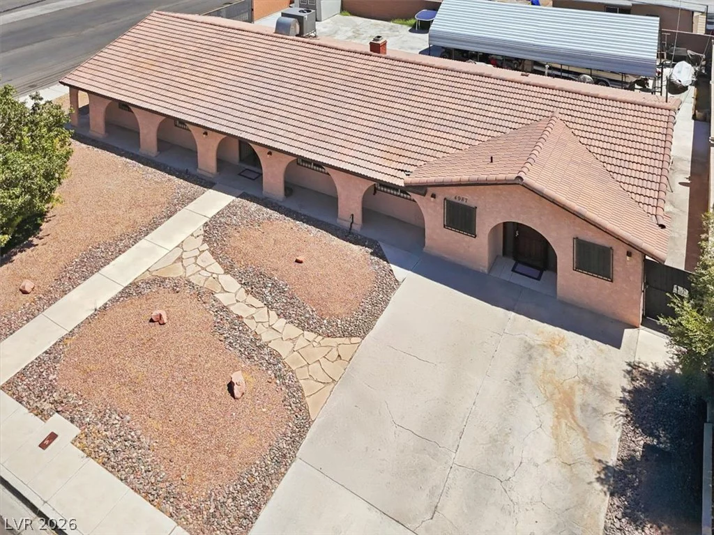 4987 Idaho, Las Vegas, NV 89104
