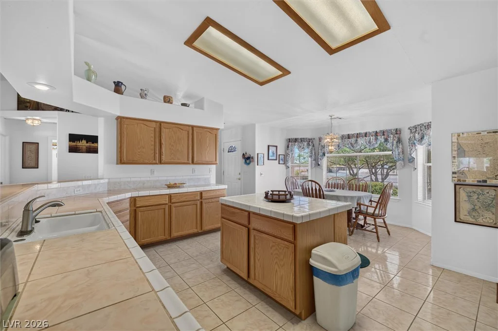 680 Jaybird, Pahrump, NV 89048