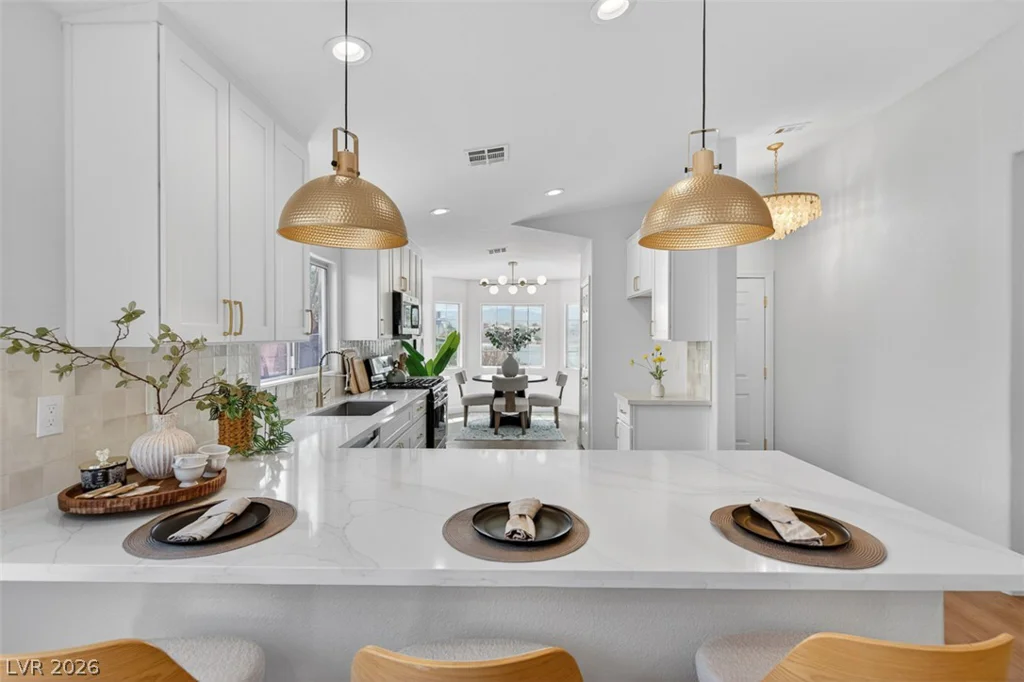 6668 Arctic Breeze, North Las Vegas, NV 89084