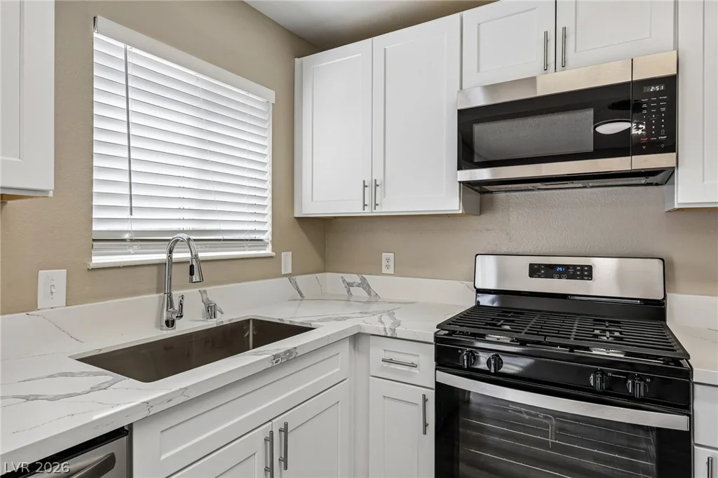 1108 Greenbank, Las Vegas, NV 89110
