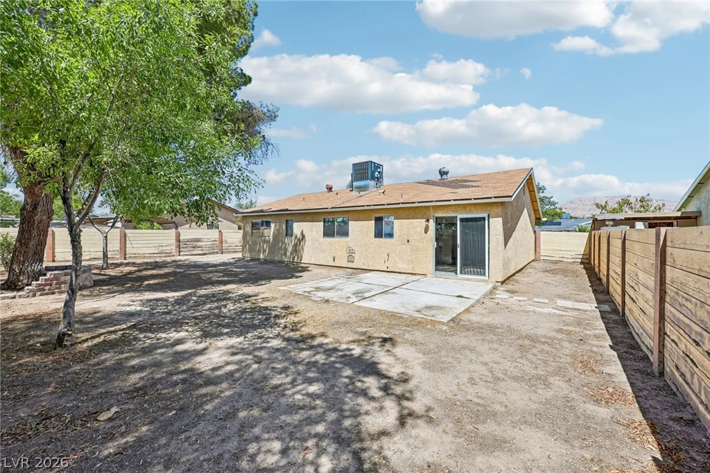 1108 Greenbank, Las Vegas, NV 89110