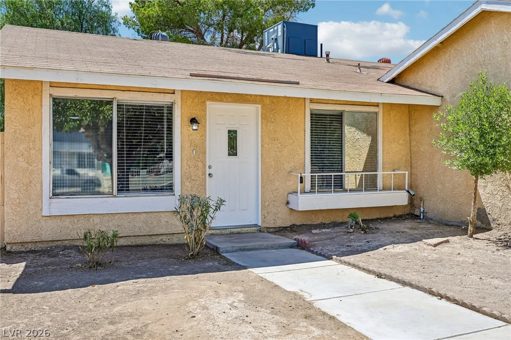 1108 Greenbank, Las Vegas, NV 89110