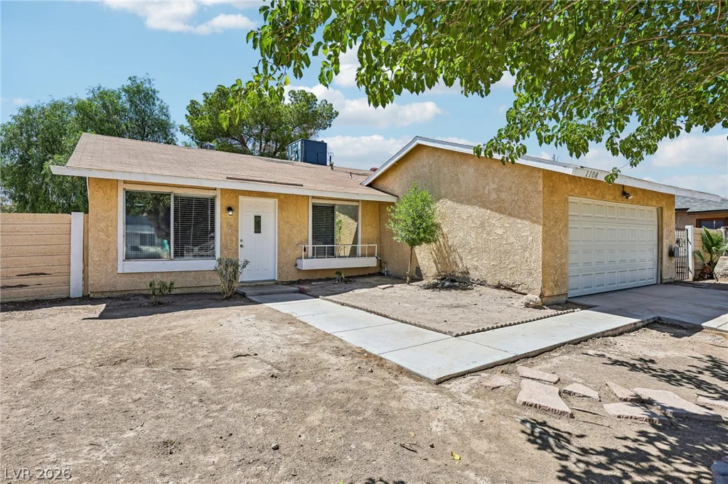1108 Greenbank, Las Vegas, NV 89110