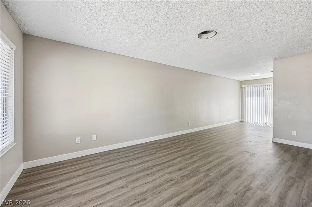 1108 Greenbank, Las Vegas, NV 89110