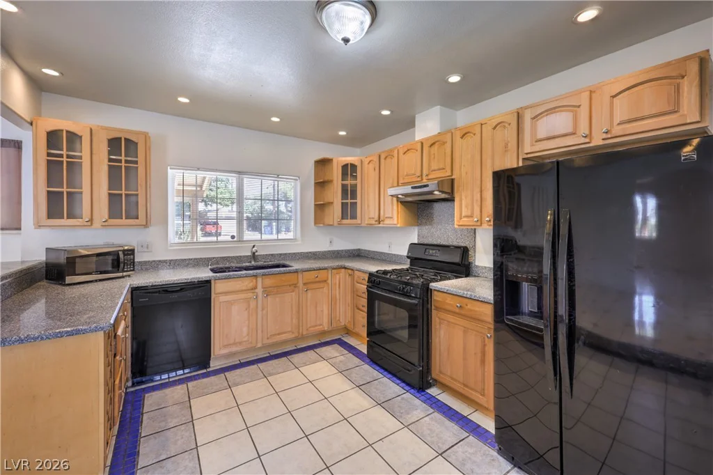 2100 Sundale, Las Vegas, NV 89102