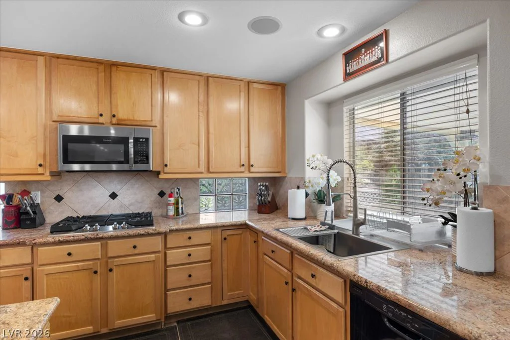6681 Blue Sapphire, Las Vegas, NV 89110