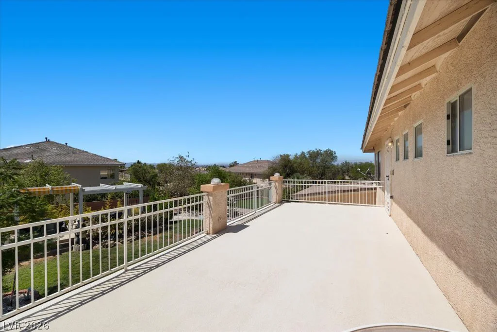 6681 Blue Sapphire, Las Vegas, NV 89110