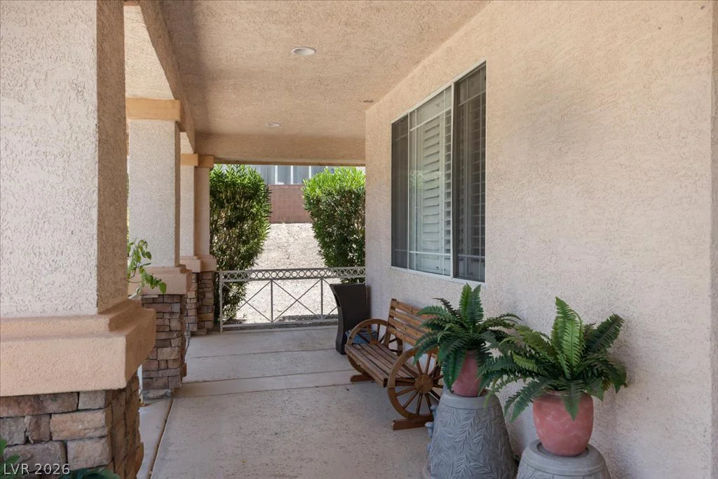 6681 Blue Sapphire, Las Vegas, NV 89110