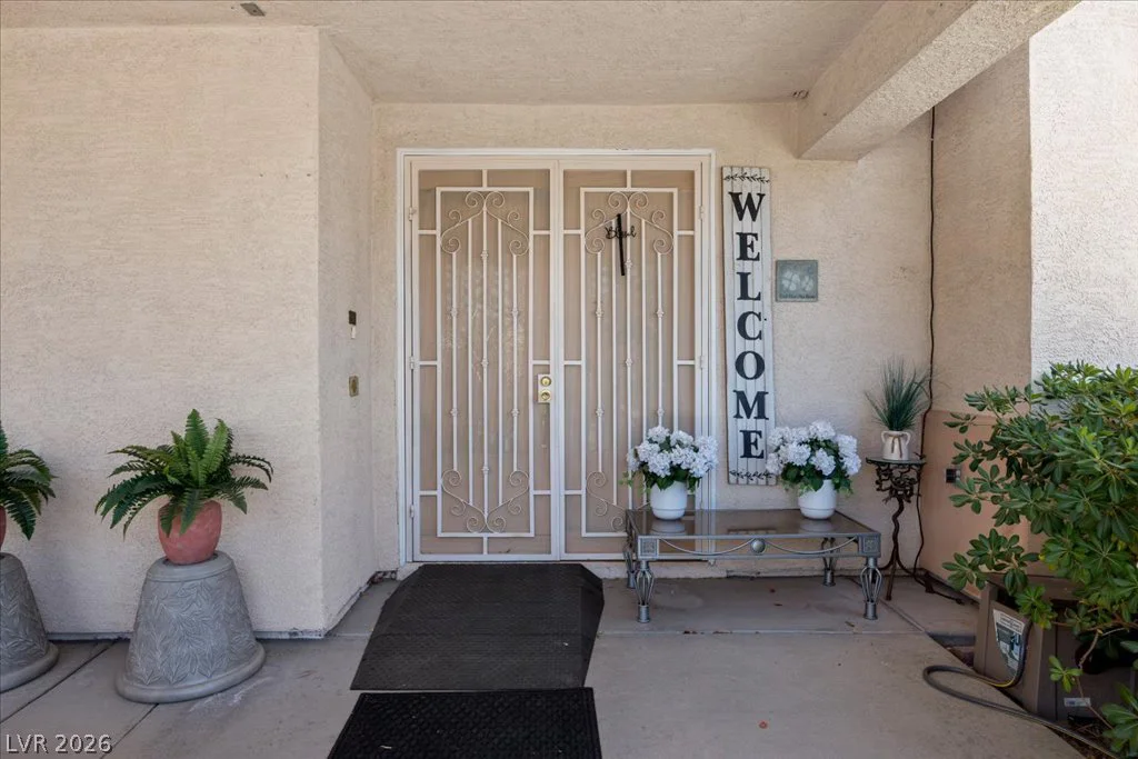 6681 Blue Sapphire, Las Vegas, NV 89110