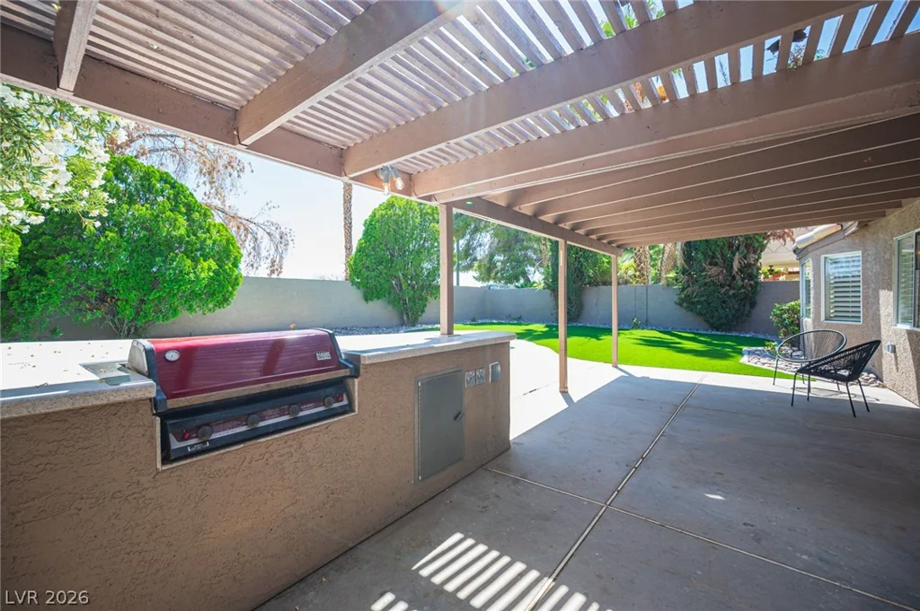 2037 Pinion Springs, Henderson, NV 89074