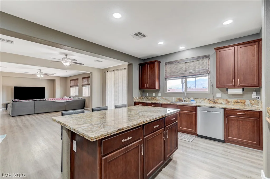 1812 La Calera, North Las Vegas, NV 89084