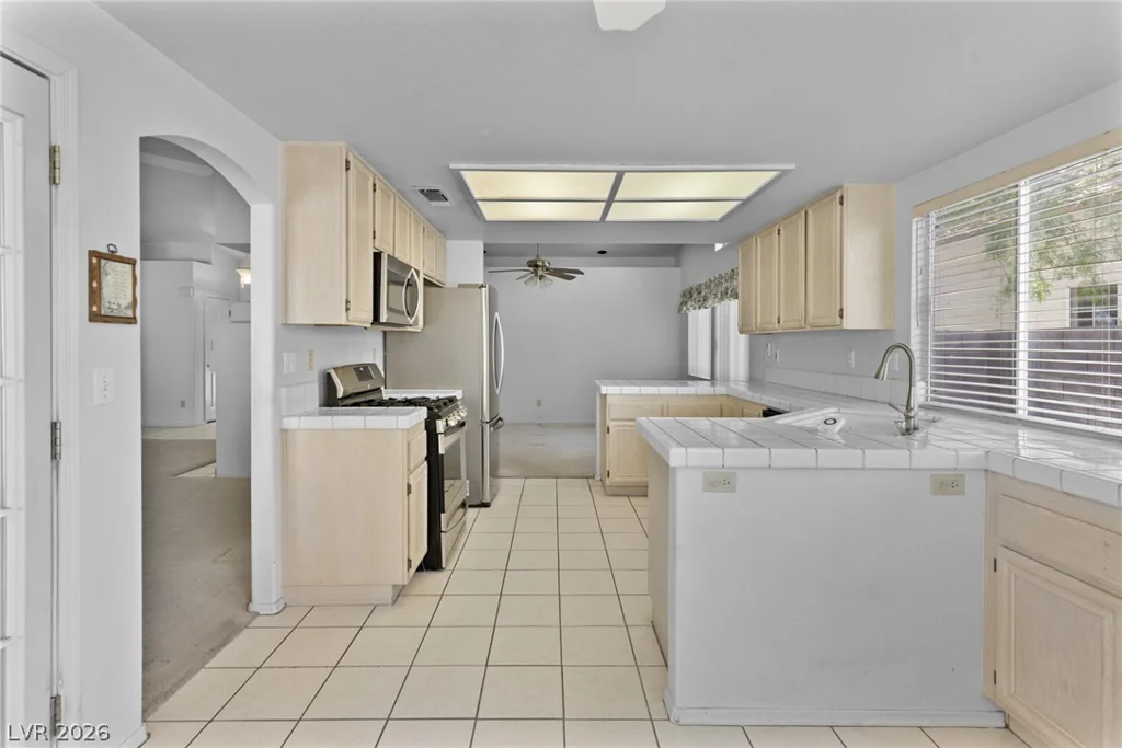4504 Crimson Leaf, Las Vegas, NV 89130