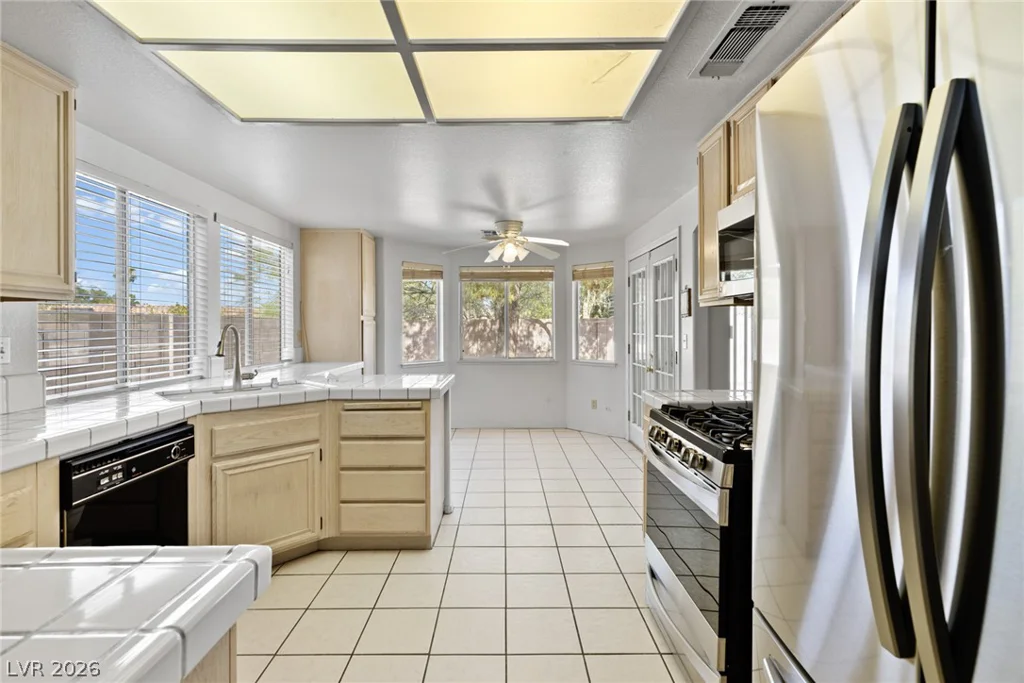 4504 Crimson Leaf, Las Vegas, NV 89130