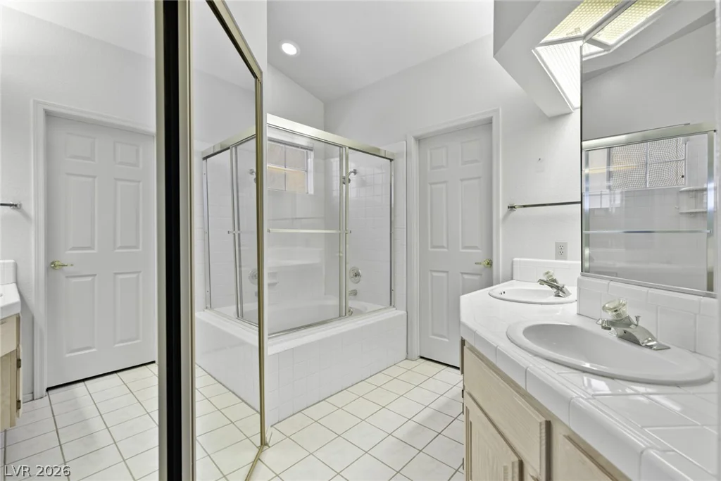 4504 Crimson Leaf, Las Vegas, NV 89130