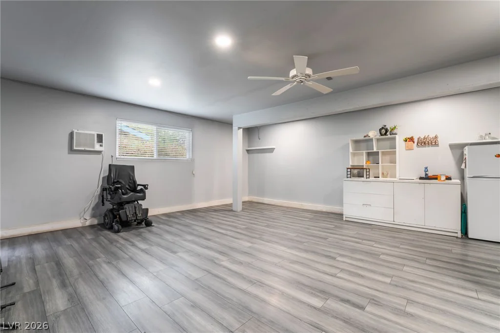 3400 Sioux, Las Vegas, NV 89169