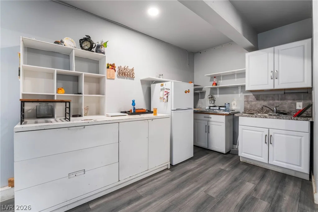 3400 Sioux, Las Vegas, NV 89169