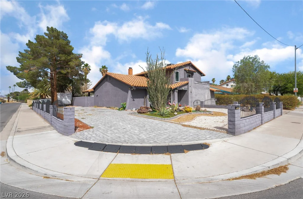 3400 Sioux, Las Vegas, NV 89169