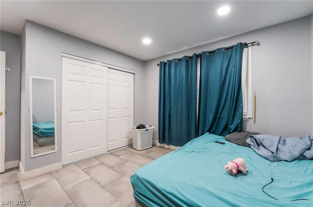 3400 Sioux, Las Vegas, NV 89169