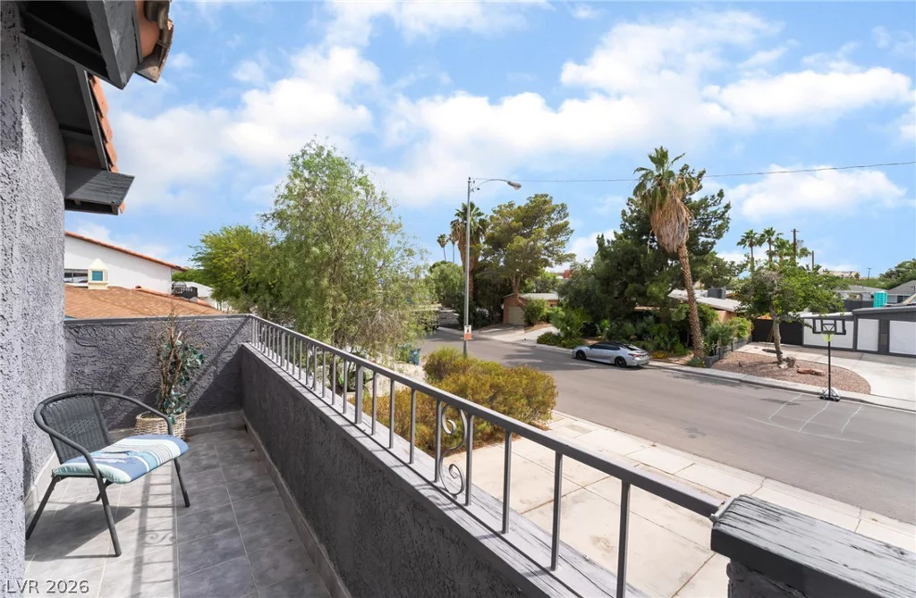 3400 Sioux, Las Vegas, NV 89169