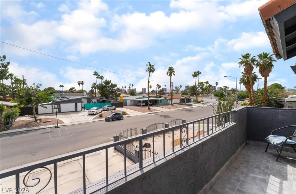 3400 Sioux, Las Vegas, NV 89169