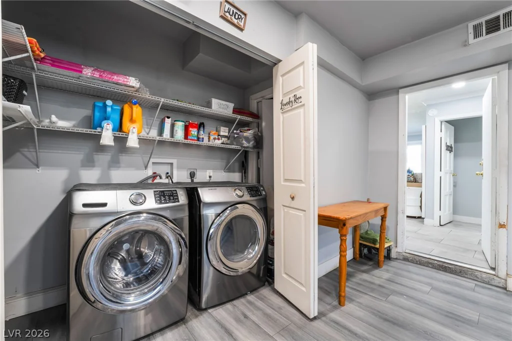 3400 Sioux, Las Vegas, NV 89169