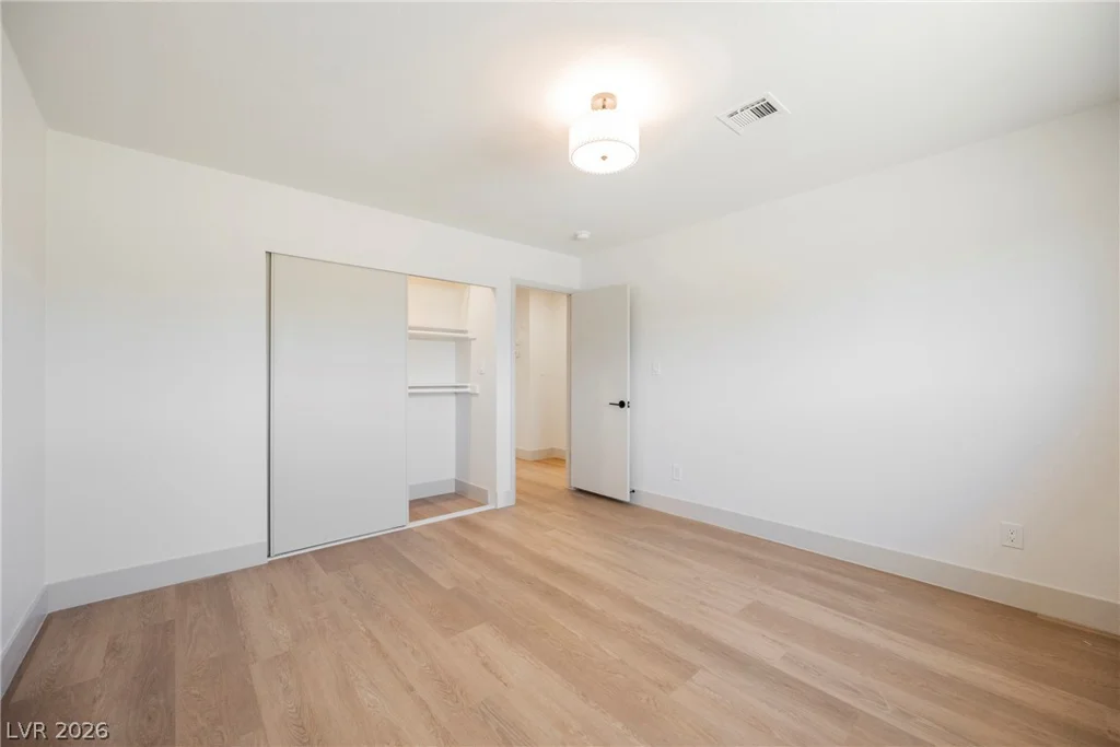 2755 Torrey Pines, Las Vegas, NV 89146