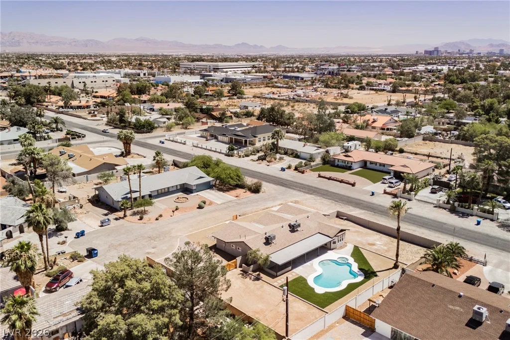 2755 Torrey Pines, Las Vegas, NV 89146